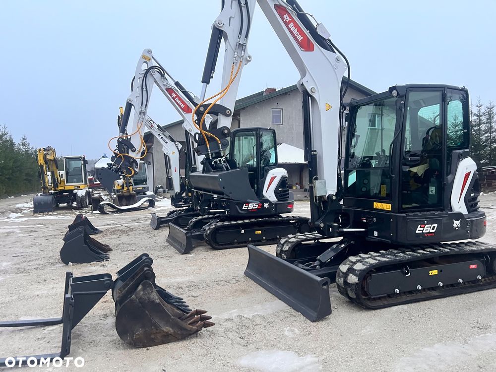 Bobcat Minikoparka BOBCAT E34 22r dodatk linie hydr e35 e 34 e35z cat 304 303,5 serwisowana 1 wł koparka gąsienicowa yanmar sanny Takeuchi Kubota 3,5tony - 33