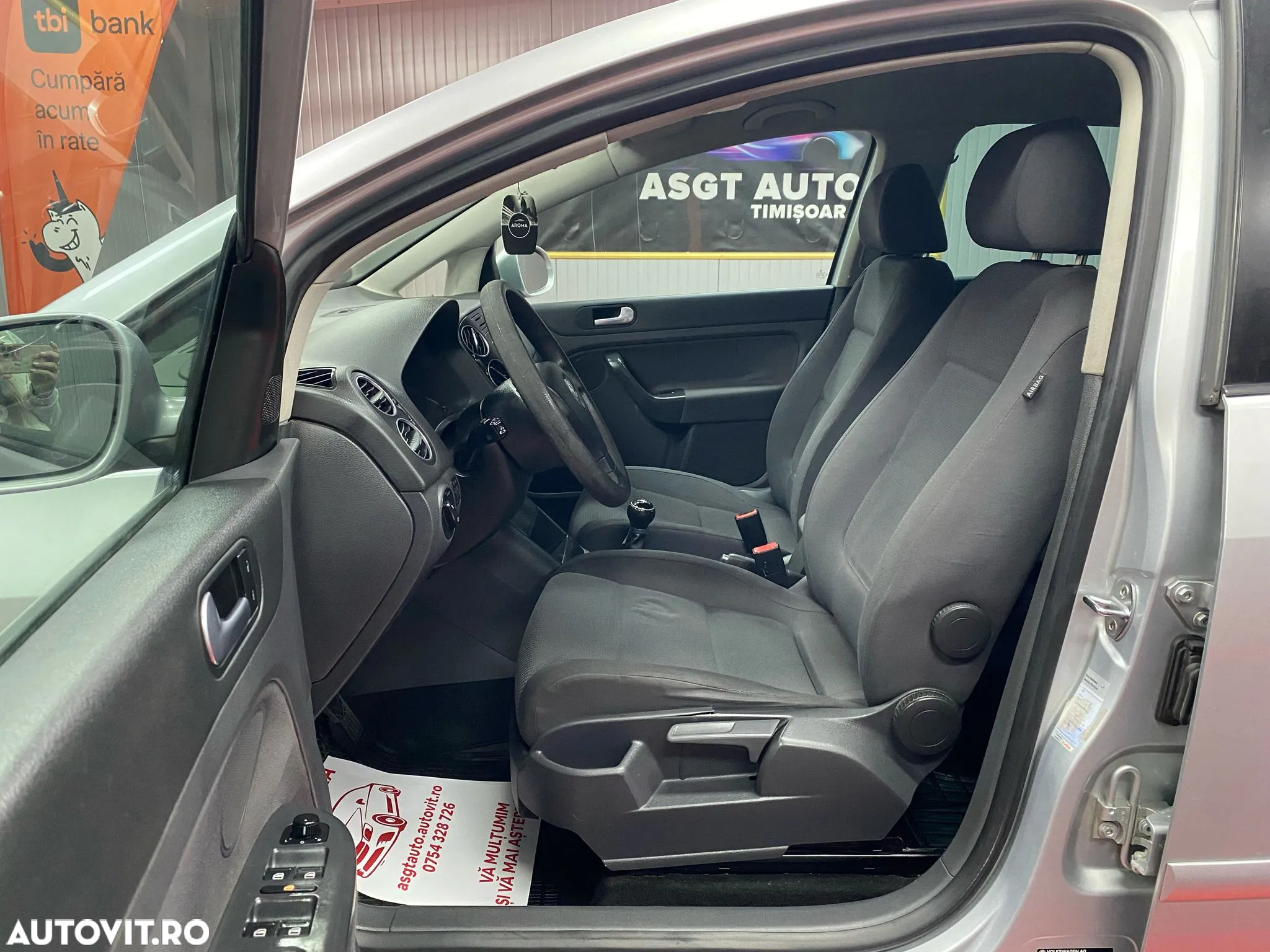 Volkswagen Golf Plus - 11