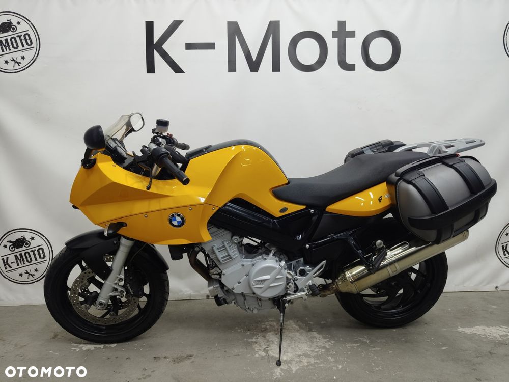 BMW F - 15