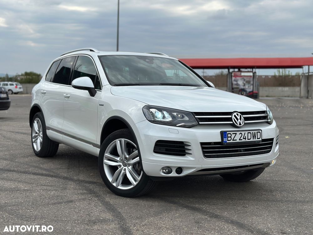 Volkswagen Touareg - 1