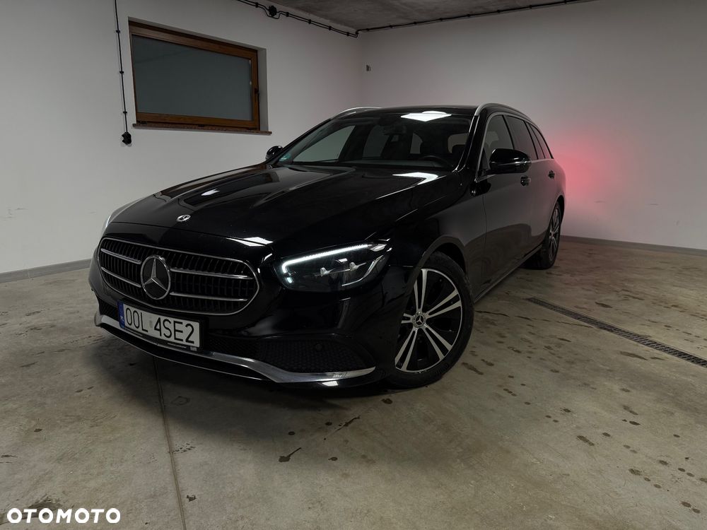 Mercedes-Benz Klasa E 220 d 9G-TRONIC Avantgarde - 2