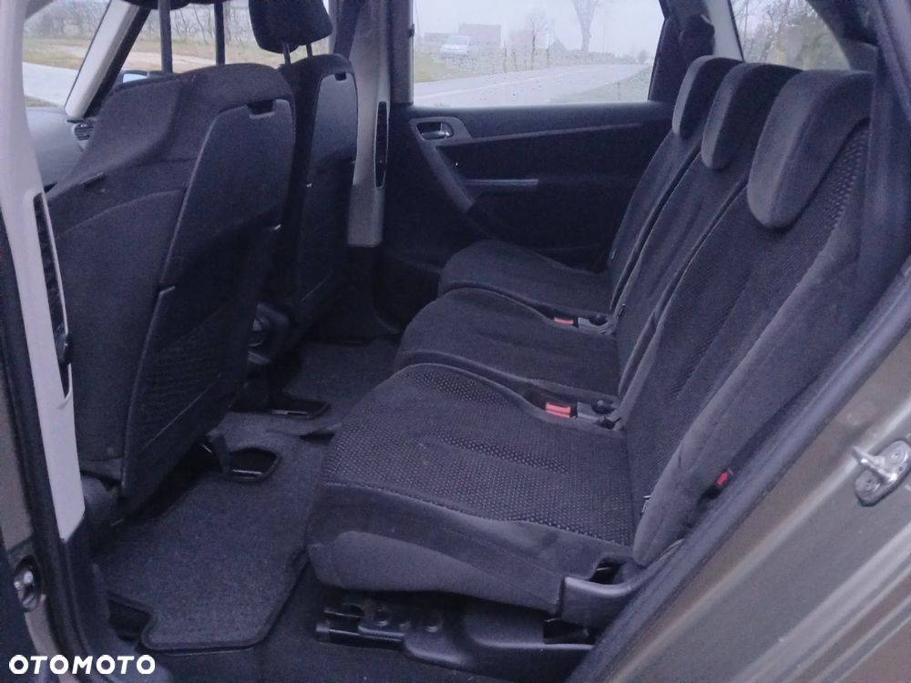 Citroën C4 Picasso 1.8i Impress - 26