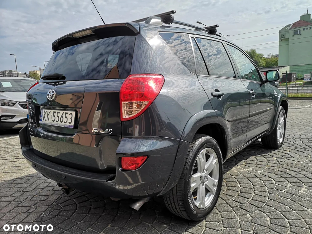Toyota RAV4 2.2 D-CAT 4x4 Executive - 2