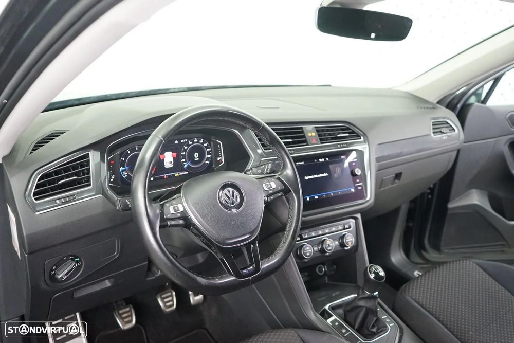 VW Tiguan 1.5 TSI Confortline - 13