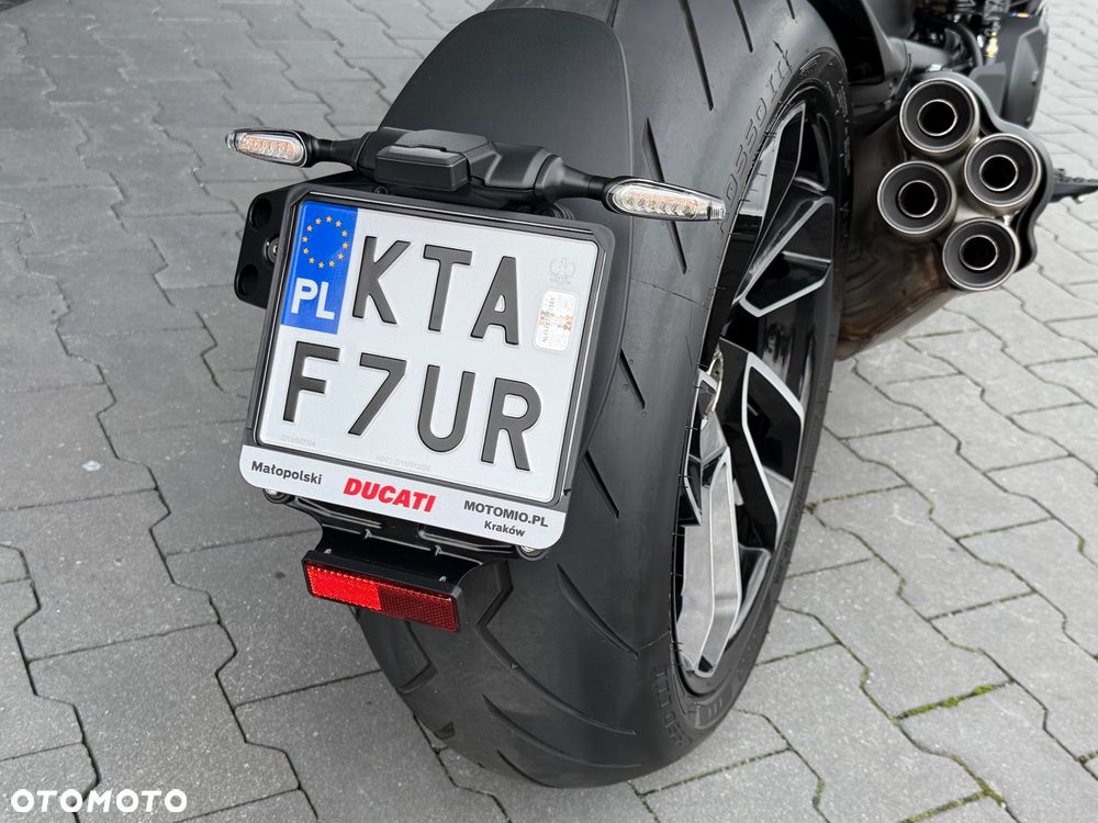 Ducati Diavel - 11