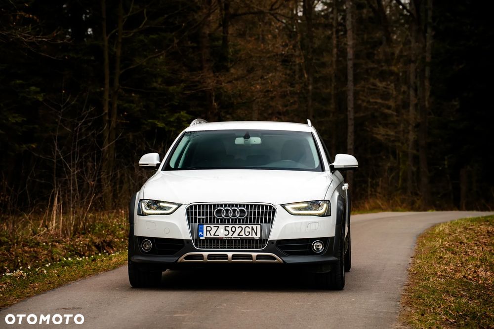 Audi A4 Allroad 2.0 TDI Quattro - 7