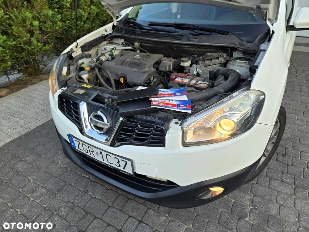 Nissan Qashqai+2 - 13