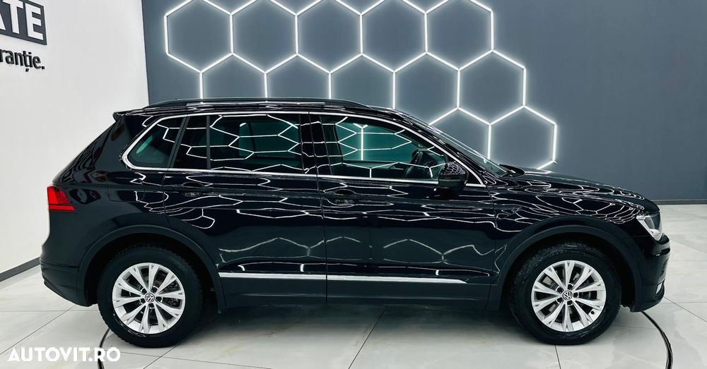 Volkswagen Tiguan 2.0 TDI SCR Comfortline - 39
