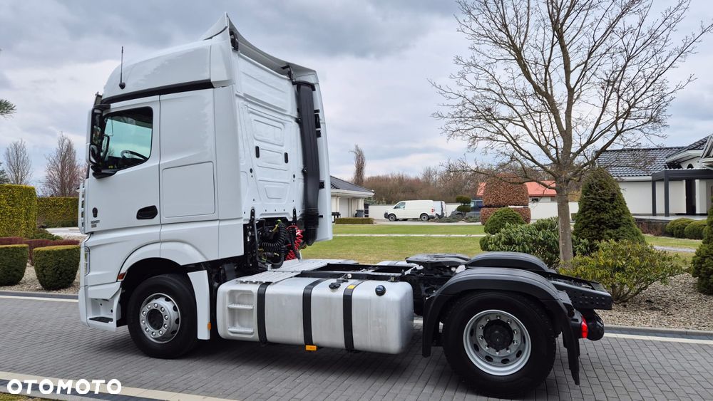 Mercedes-Benz MERCEDES-BENZ///ACTROS///BIG SPACE///1851///2020///JEDYNE 220  TYŚ KM///STANDARD///DUŻE  ZBIORNIKI///EURO6///STAN JAK NOWY - 5