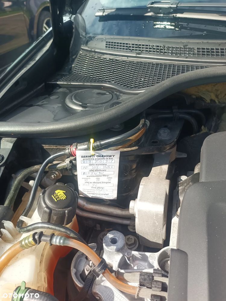 Renault Laguna 2.0 dCi Initiale - 25