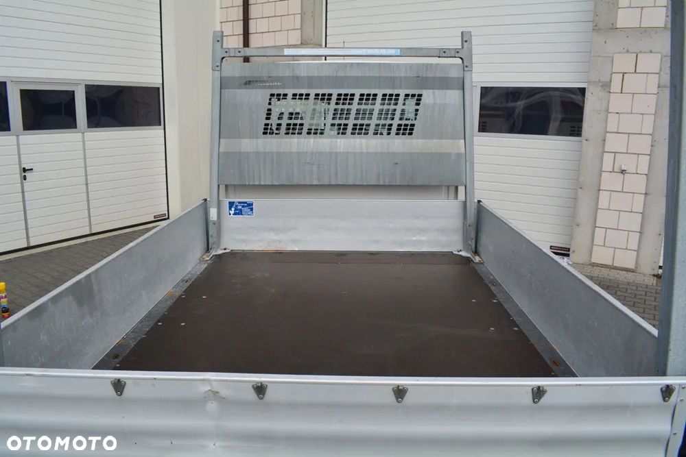 Volkswagen CRAFTER 35 DOKA - 29