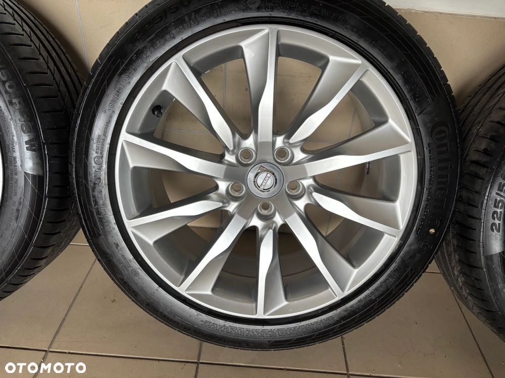 Volvo V60 D3 Geartronic Momentum - 26