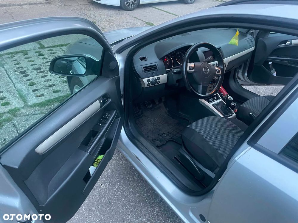 Opel Astra 1.7 CDTI - 8