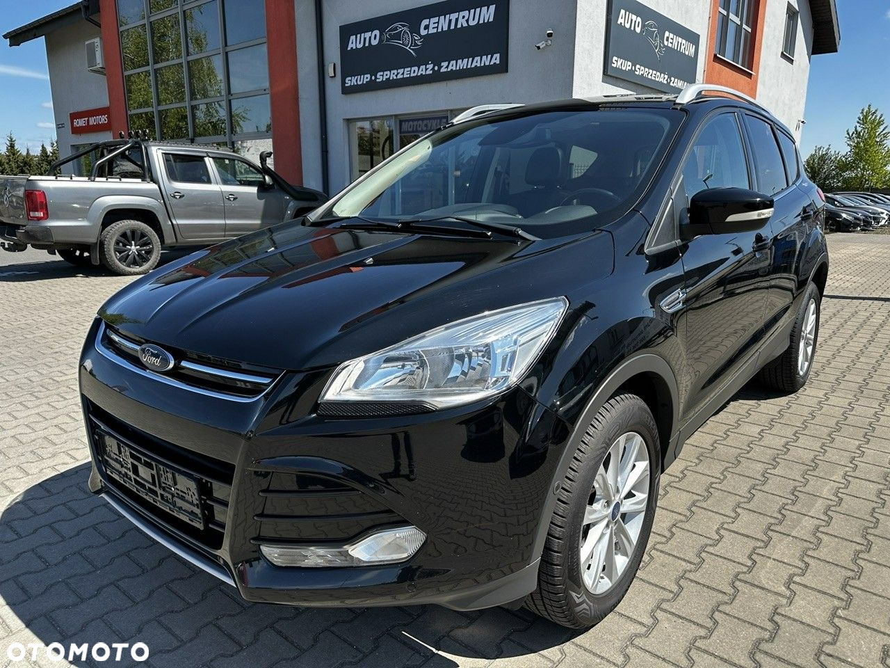 Ford Kuga 2.0 TDCi 2x4 Titanium - 3