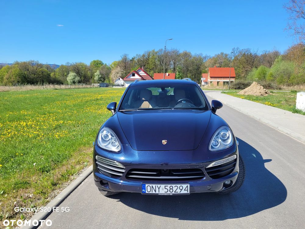 Porsche Cayenne - 3