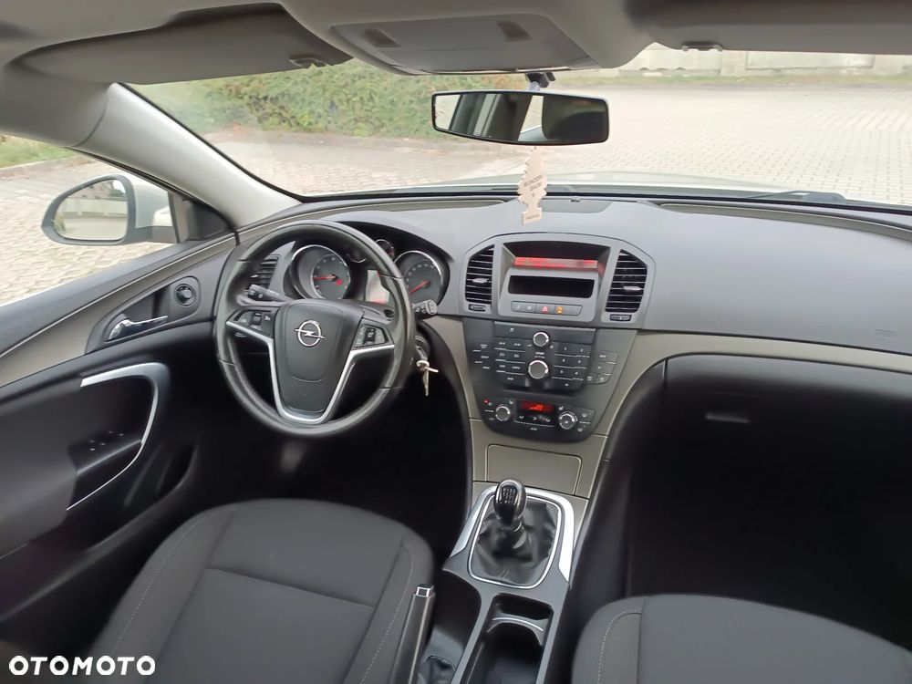 Opel Insignia 1.6 Turbo Sport - 17