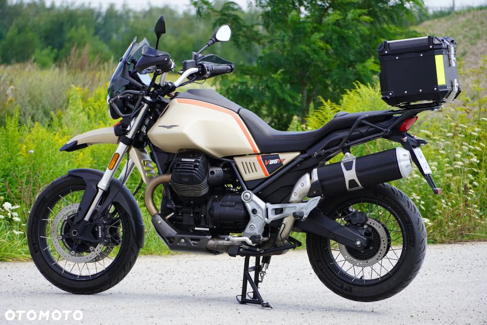 Moto Guzzi V85 - 5