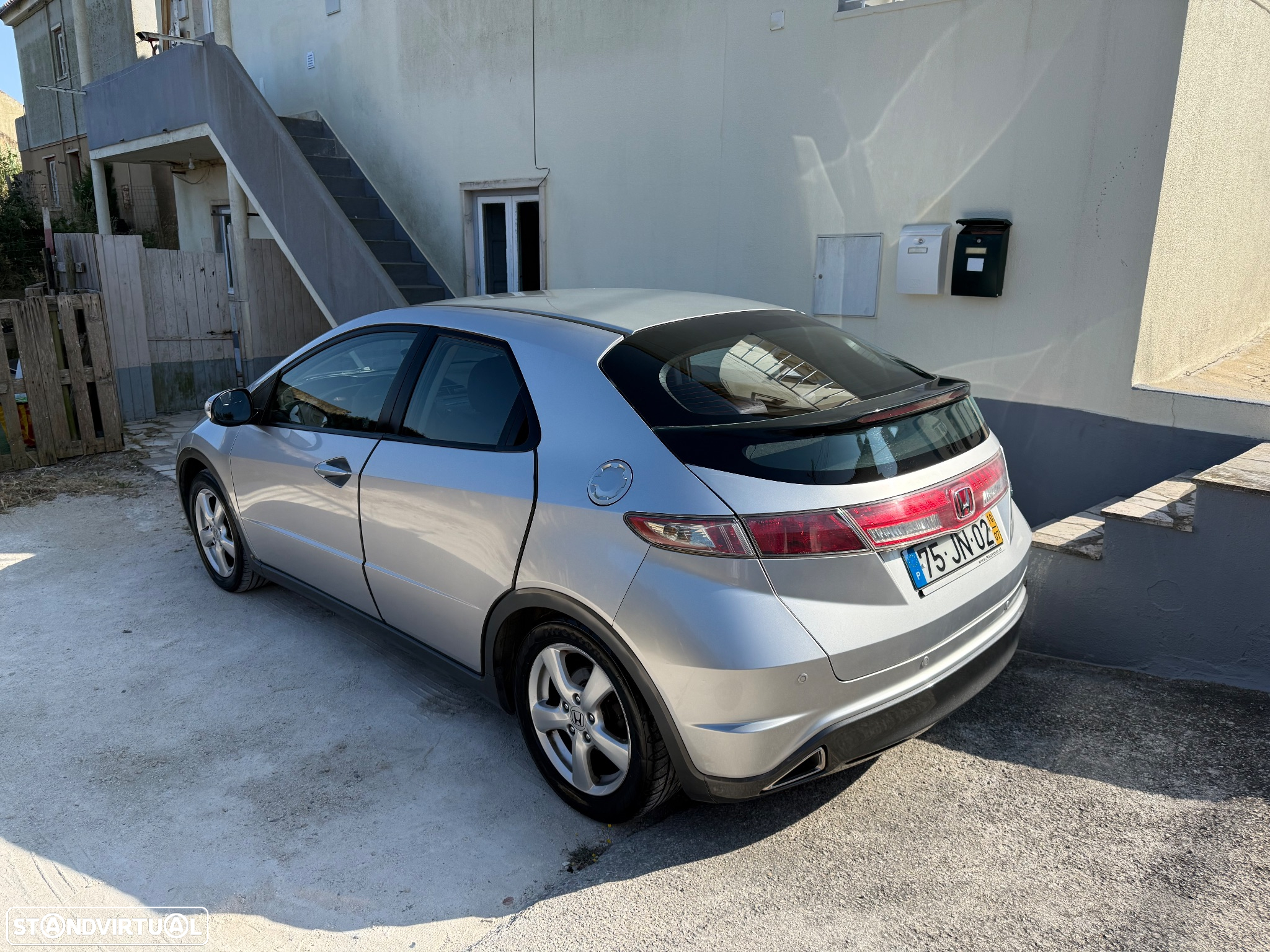 Honda Civic 1.4 i-VTEC Comfort - 2