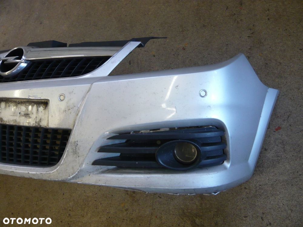 Zderzak przedni halogeny czujniki parkowania PDC Opel Vectra C Lift - 3