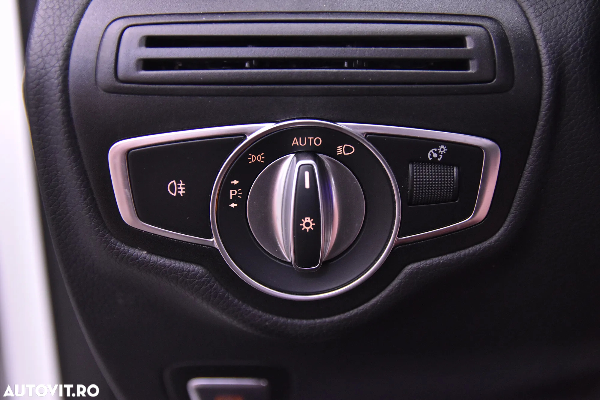 Mercedes-Benz GLC 220 d 4MATIC - 14