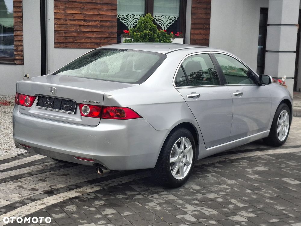 Honda Accord Tourer 2.0 i Sport - 13