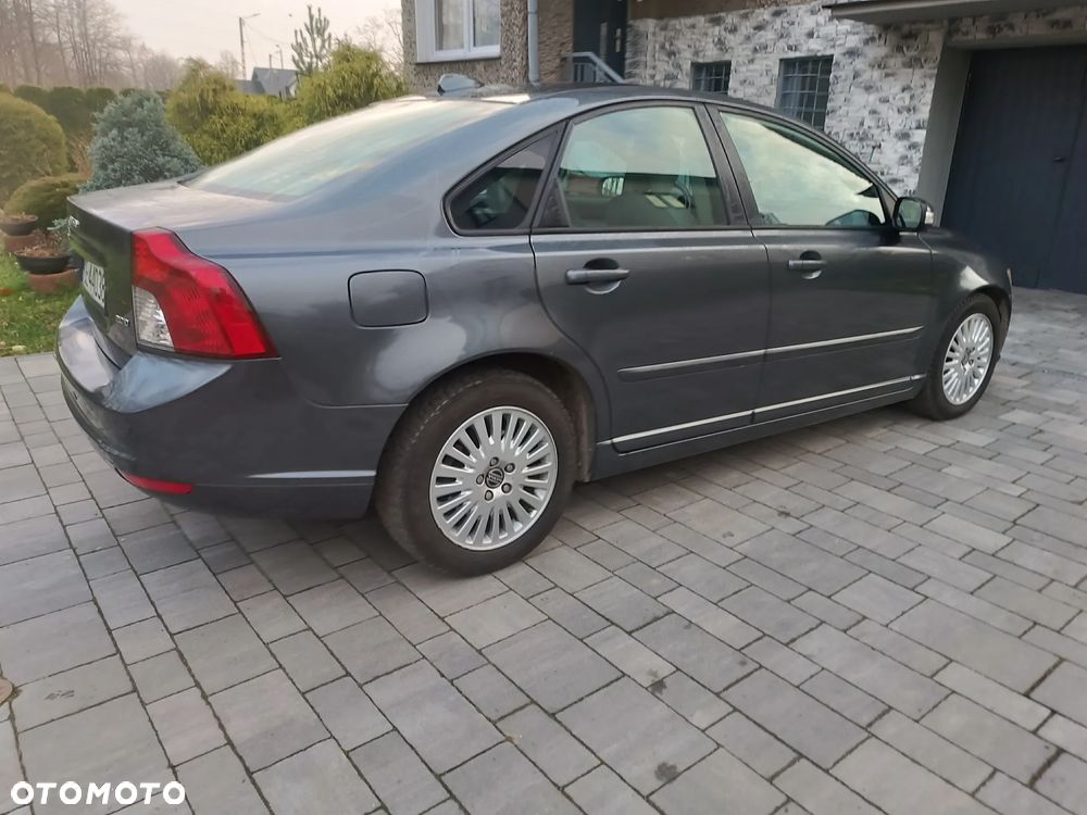 Volvo S40 2.0D DPF Powershift Momentum - 3