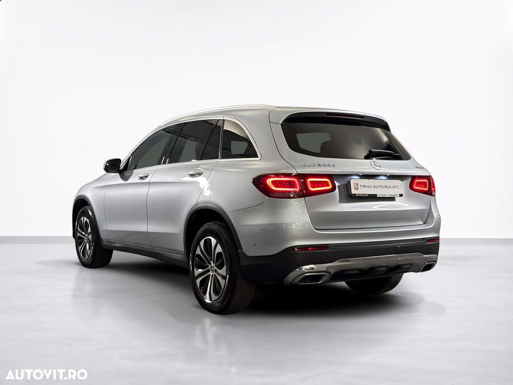 Mercedes-Benz GLC 300 e 4Matic 9G-TRONIC - 4