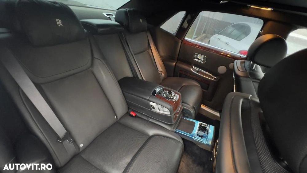 Rolls-Royce Ghost Series II - 14
