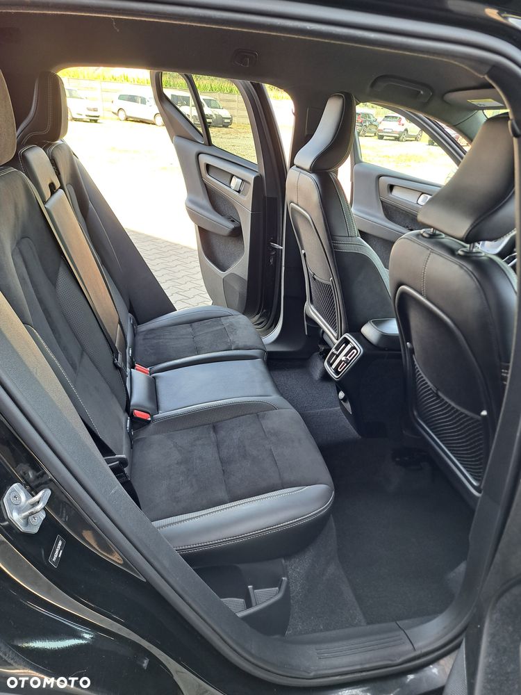 Volvo XC 40 T5 AWD Geartronic R-Design - 20