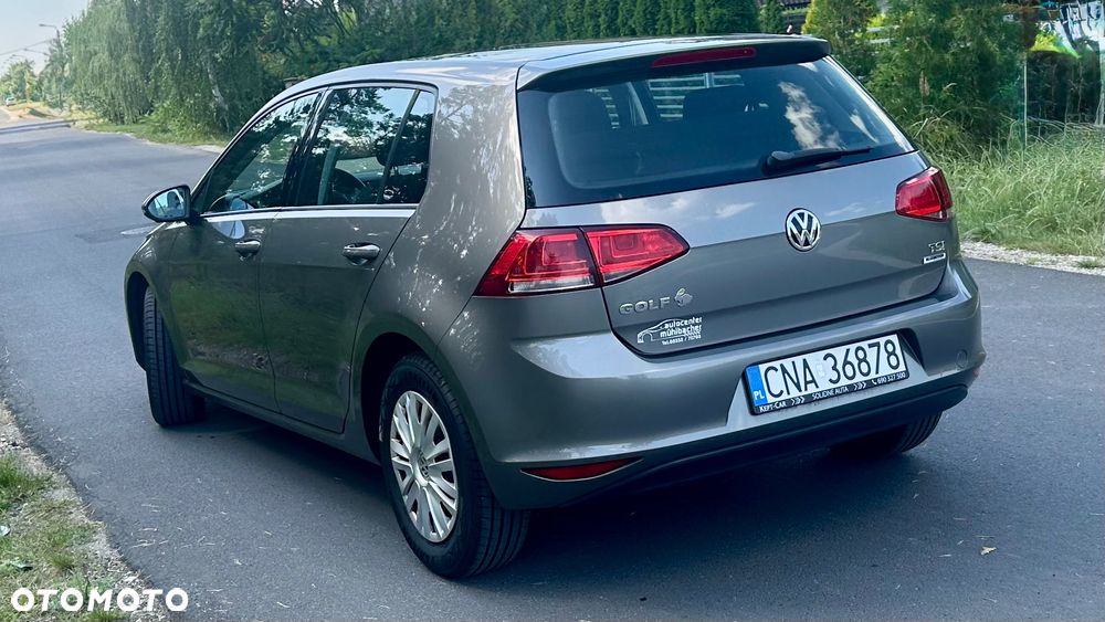 Volkswagen Golf 1.2 TSI BMT Trendline - 24