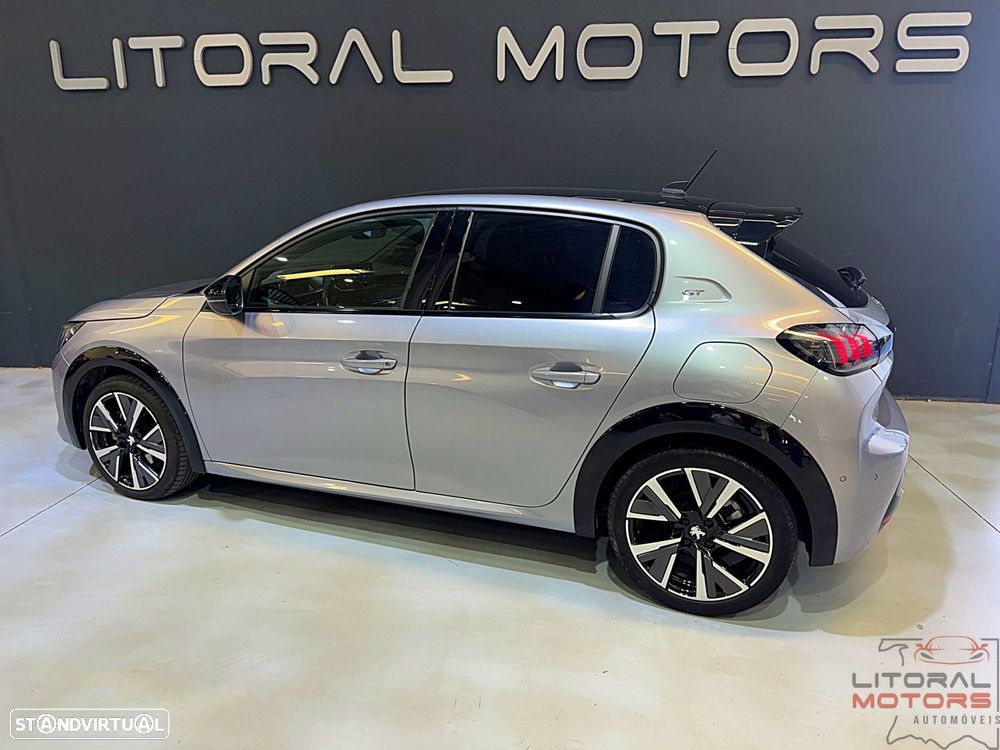 Peugeot 208 1.2 PureTech GT EAT8 - 8