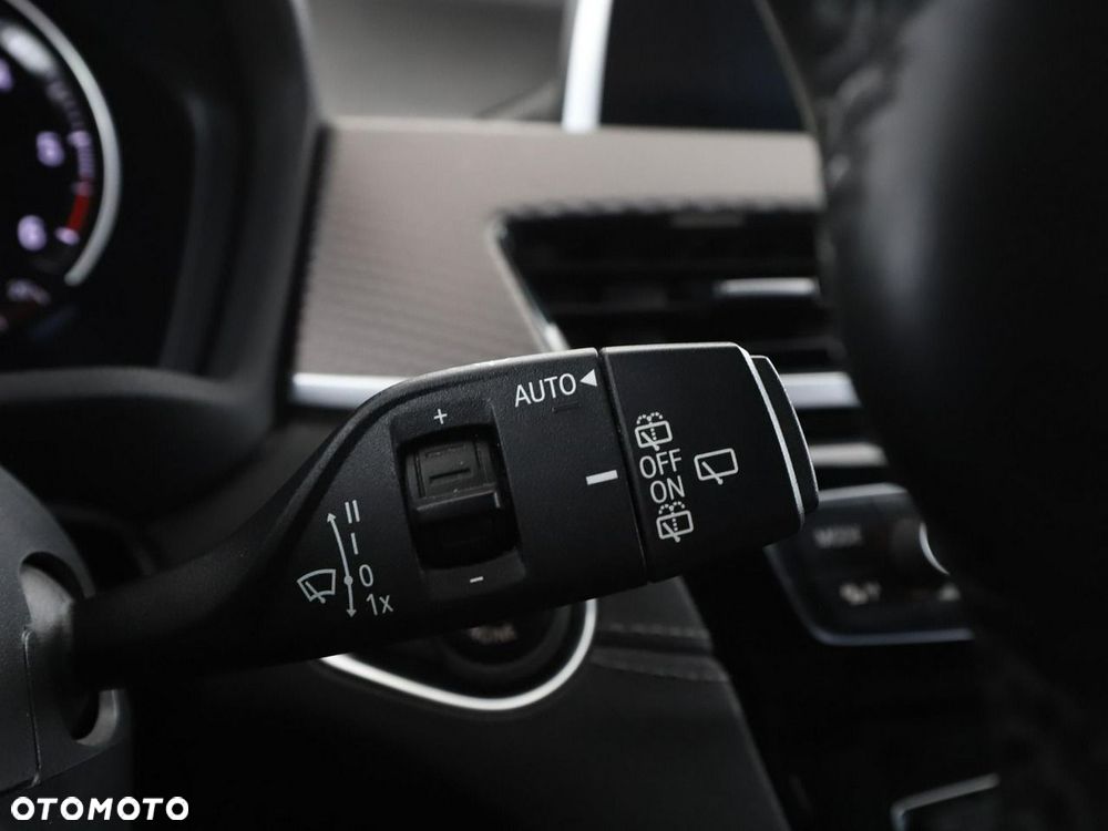 BMW X2 sDrive18d M Sport - 33