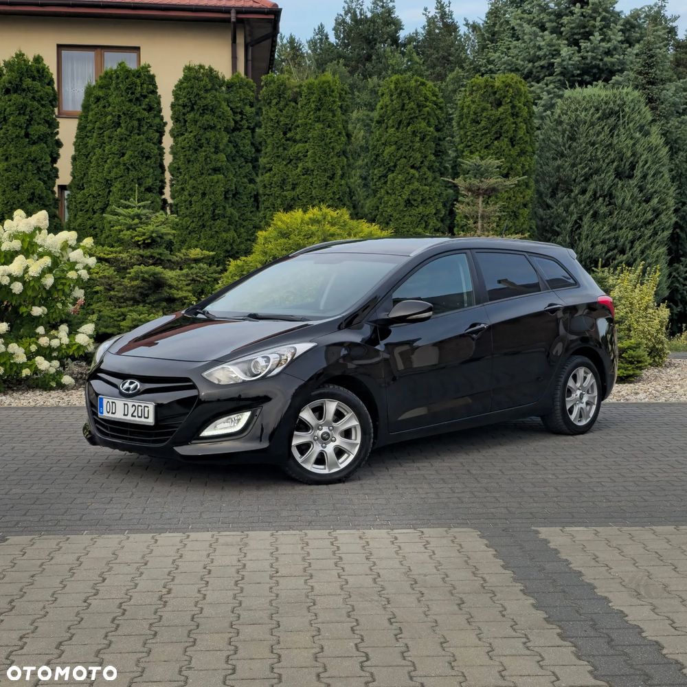 Hyundai i30 1.6 Automatik Style - 3
