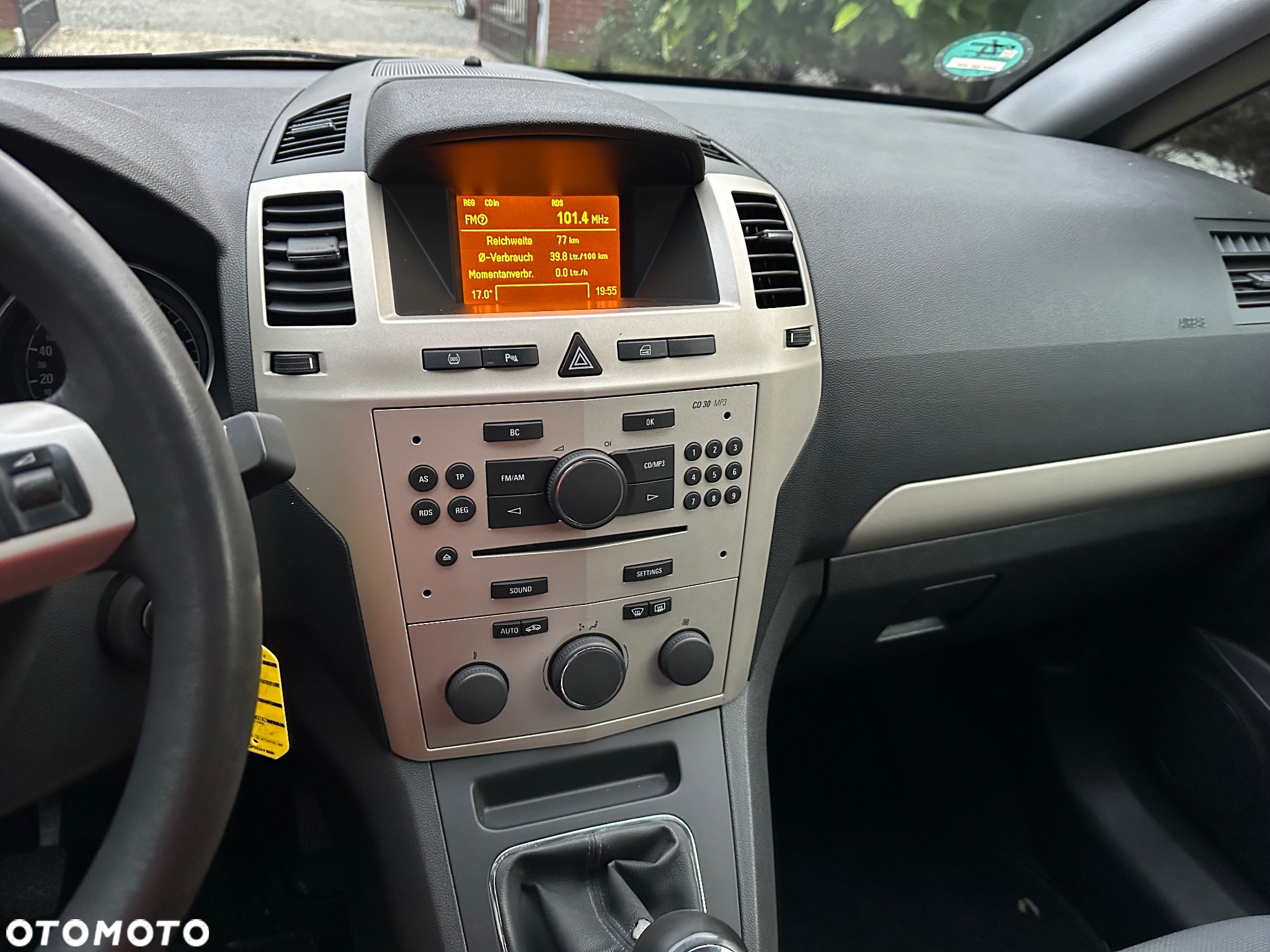 Opel Zafira - 11