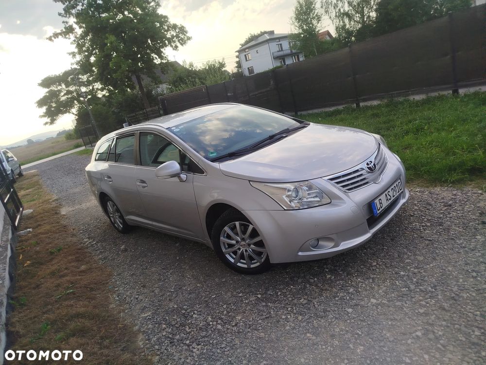 Toyota Avensis 1.8 Sol plus - 4