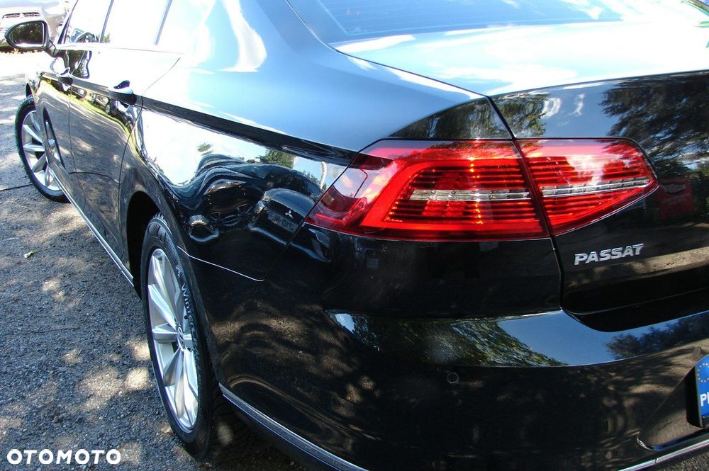 Volkswagen Passat - 19