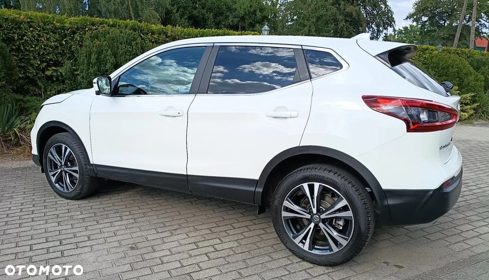 Nissan Qashqai 1.2 DIG-T N-Connecta - 14
