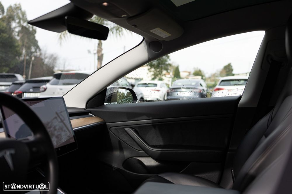 Tesla Model 3 Standard Range Plus RWD - 16