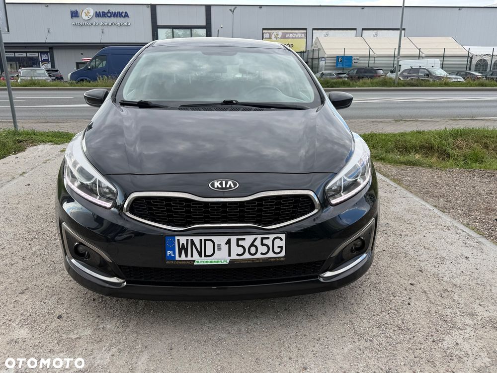 Kia Ceed 1.6 GDI Smart Plus - 2
