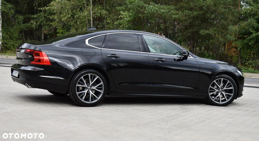 Volvo S90 D4 Geartronic Momentum Pro - 10