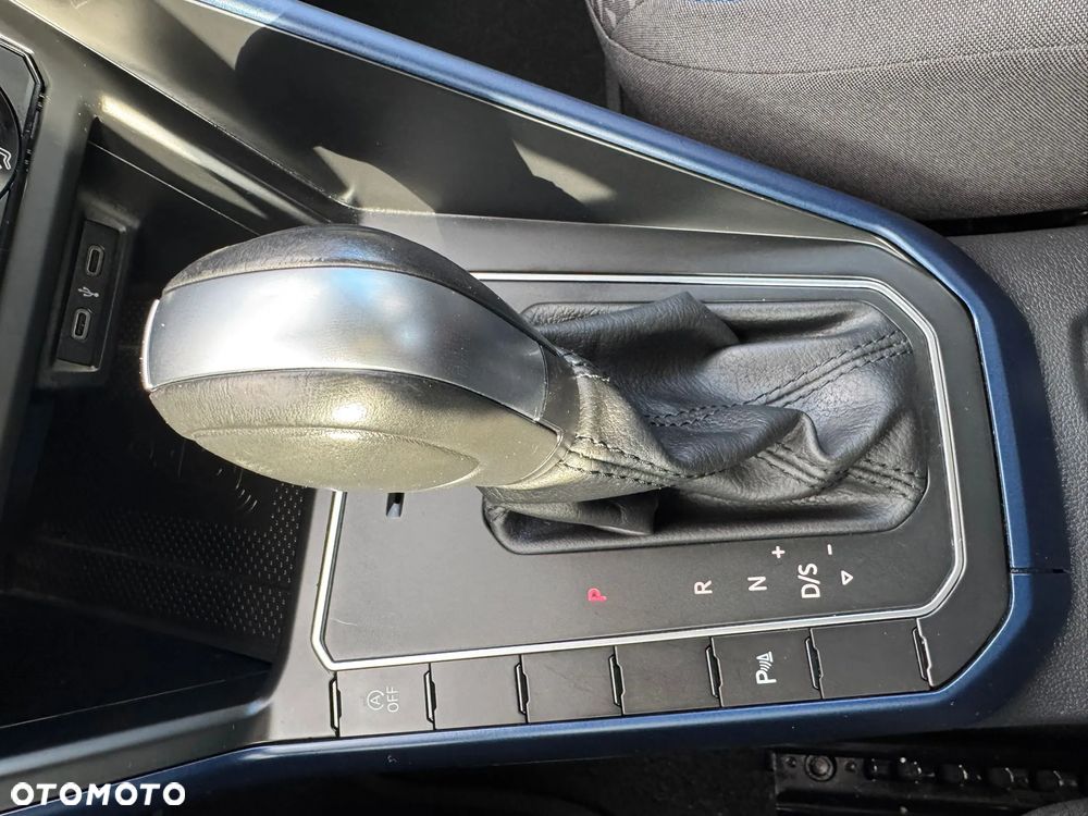 Volkswagen Polo - 36