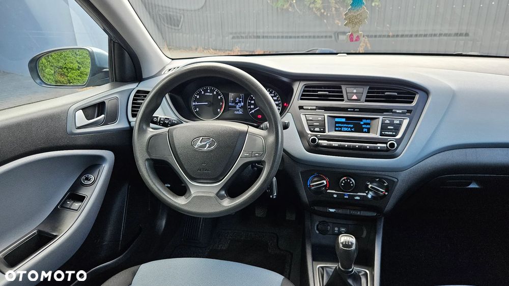 Hyundai i20 1.2 Elegant - 18