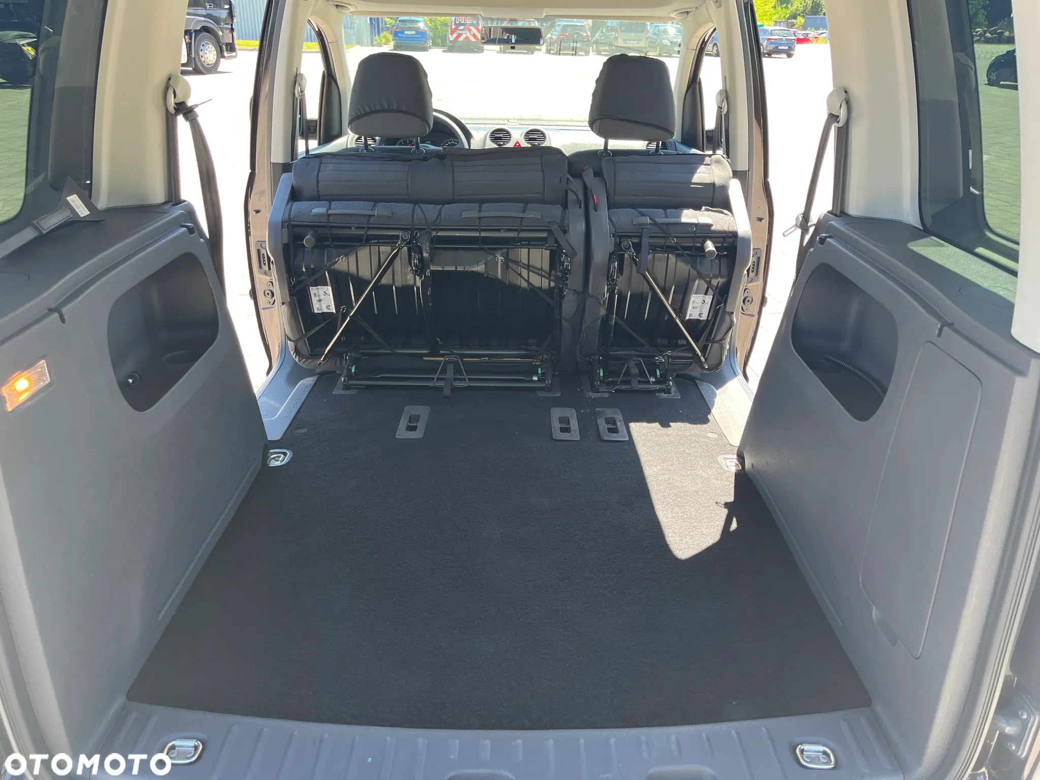 Volkswagen Caddy 1.2 (5-Si.) Trendline - 12