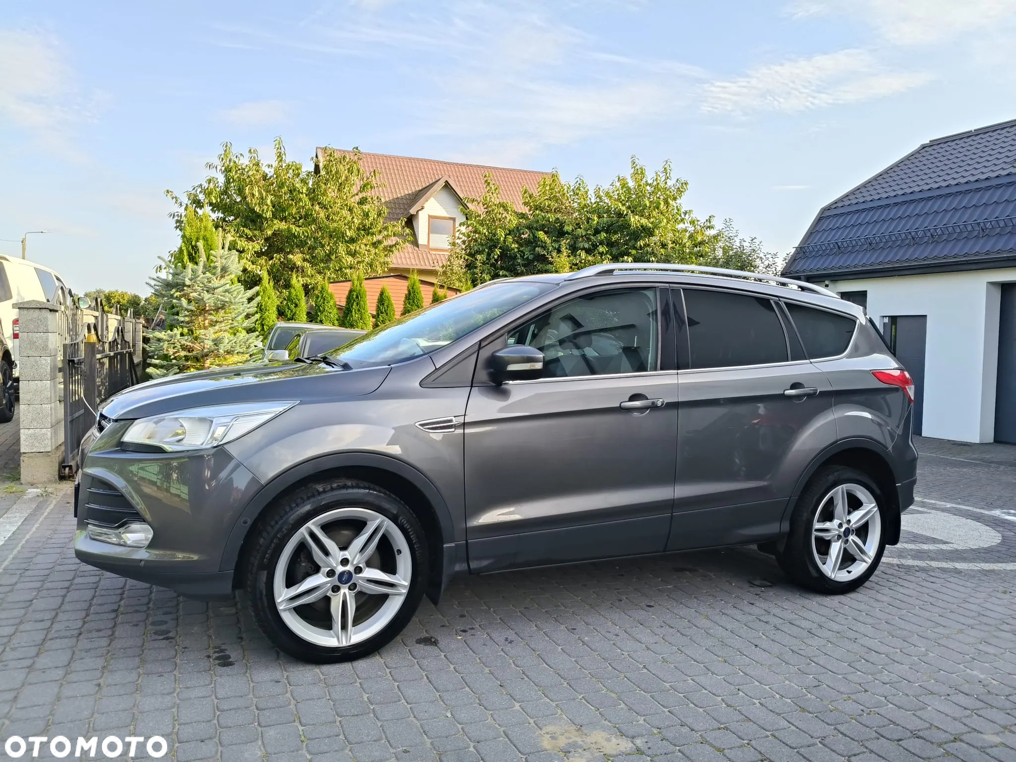Ford Kuga 2.0 TDCi 4WD Titanium - 2