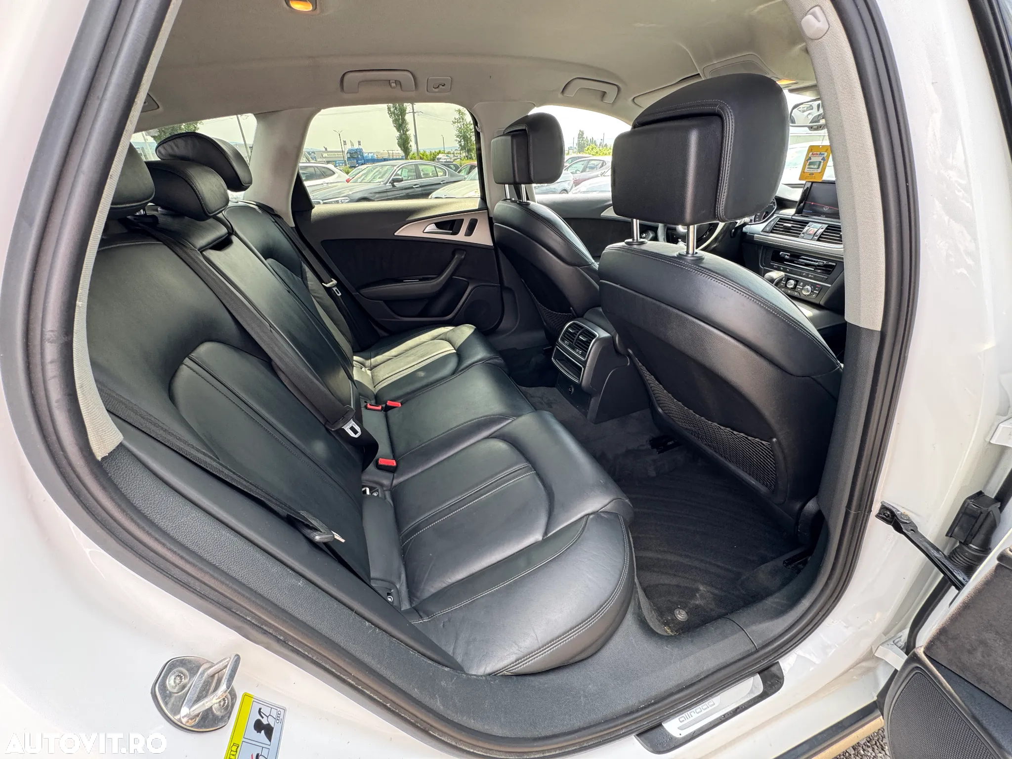 Audi A6 Avant 3.0 TDI quattro S tronic - 20