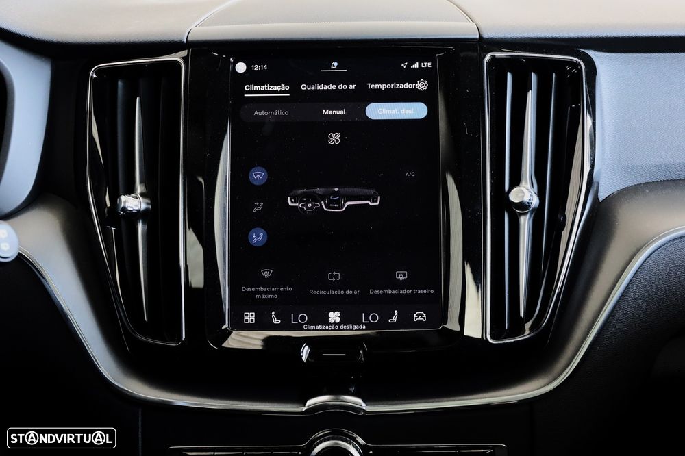 Volvo XC 60 2.0 T6 PHEV Core AWD - 31