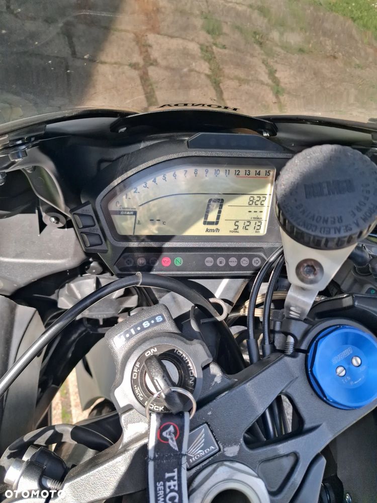 Honda CBR - 11
