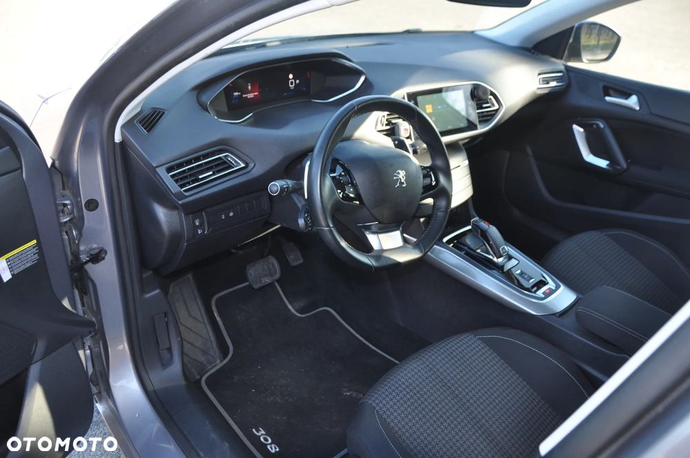 Peugeot 308 - 12