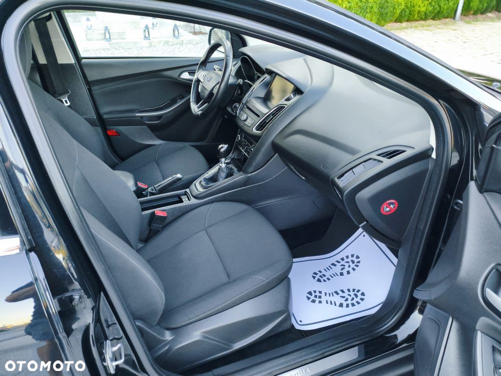 Ford Focus 1.6 TDCi DPF Start-Stopp-System Titanium - 21