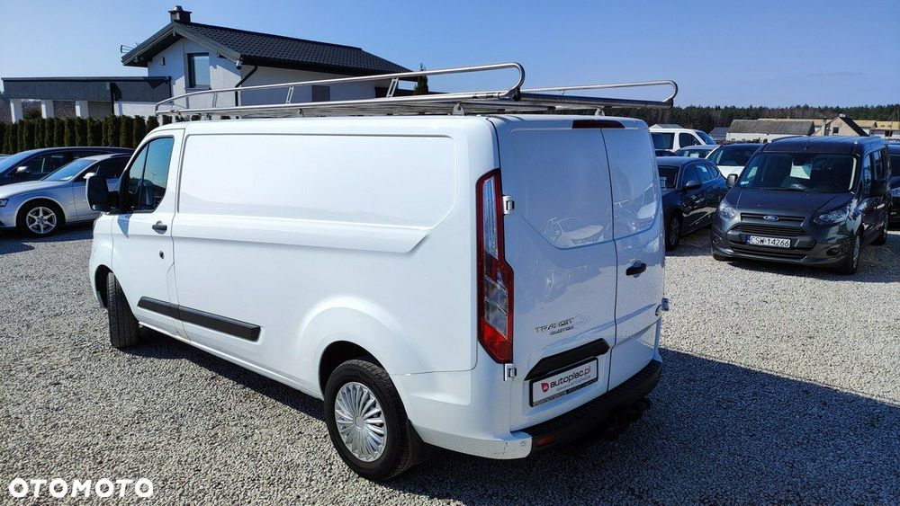Ford Transit Custom - 13